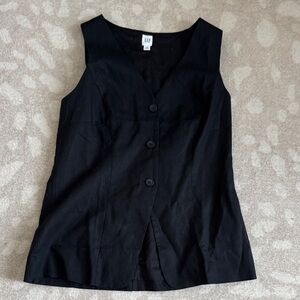 GAP Black V-Neck Sleeveless Blouse